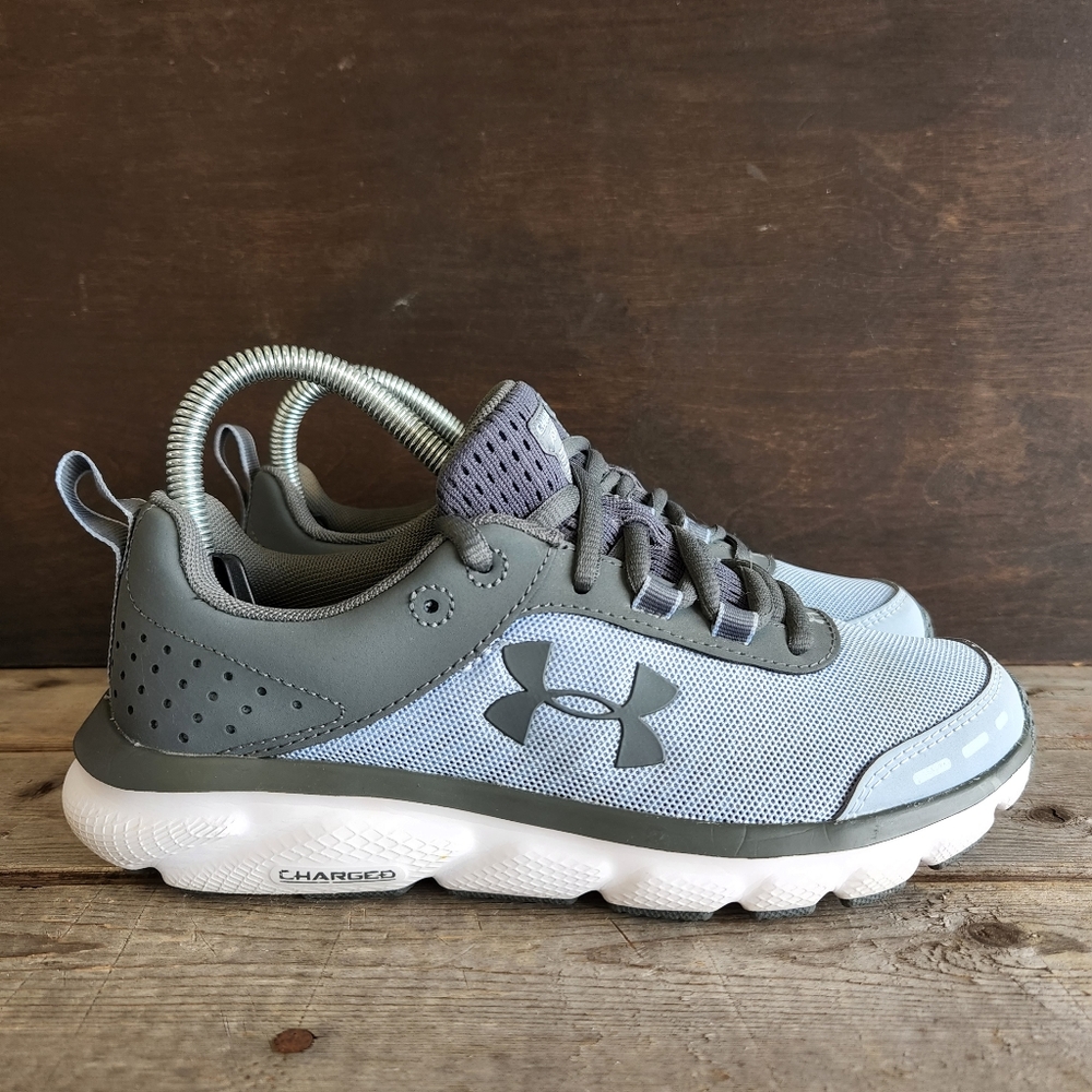 Under Armour Charged Assert Running Shoes Gray Sneakers Women's Size 6.5